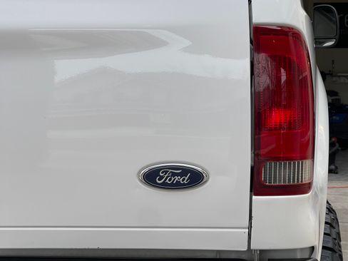 Used 2000 Ford F350 4x4 Crew Cab Super Duty image 2