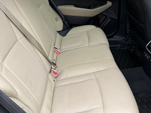 Used 2021 Subaru Outback Limited image 11