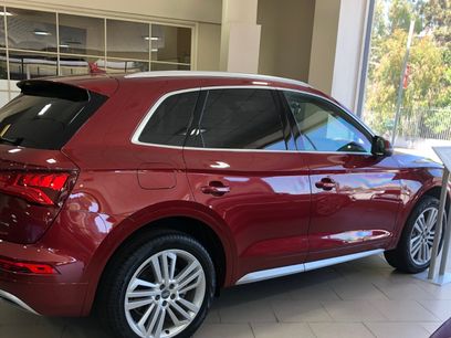 Used 2019 Audi Q5 2.0T Premium Plus w/ Premium Plus Package