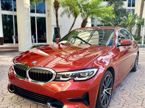 Used 2020 BMW 330i Sedan w/ Premium Package image 2