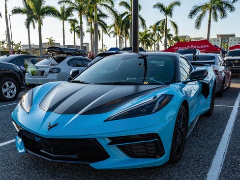 Used 2024 Chevrolet Corvette Stingray Coupe w/ 1LT image 8