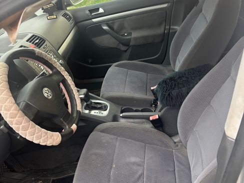 Used 2006 Volkswagen Jetta Value Edition image 4