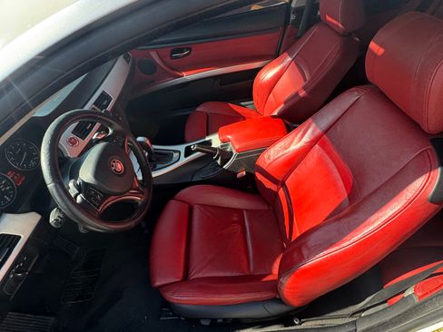 Used 2008 BMW 335i Coupe image 9