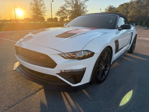 Used 2019 Ford Mustang GT Premium w/ GT Performance Package image 12