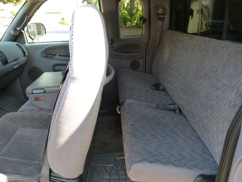 Used 1998 Dodge Ram 2500 Truck 2WD Quad Cab image 5