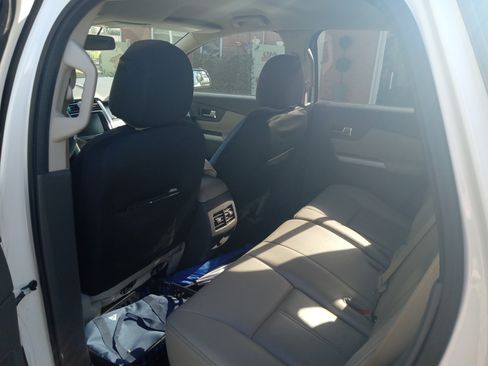 Used 2014 Ford Edge SEL w/ Equipment Group 205A image 2