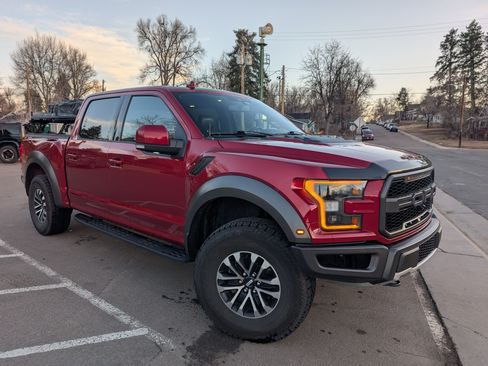 Used 2019 Ford F150 Raptor w/ Equipment Group 802A Luxury image 5