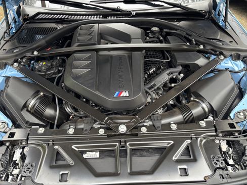 Used 2024 BMW M2 w/ Lighting Package image 11