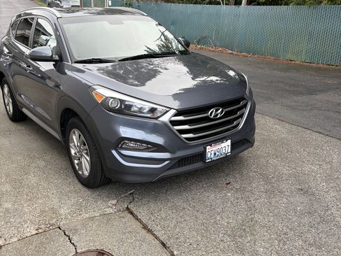 Used 2018 Hyundai Tucson SEL image 1