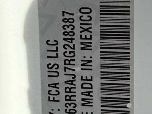Used 2024 RAM 3500 Tradesman w/ Chrome Appearance Group image 15