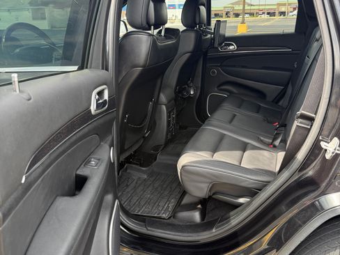 Used 2014 Jeep Grand Cherokee Summit AWD/4WD image 10