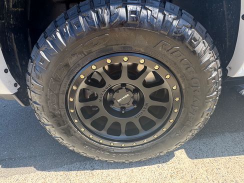 Used 2023 RAM 1500 Limited AWD/4WD image 10