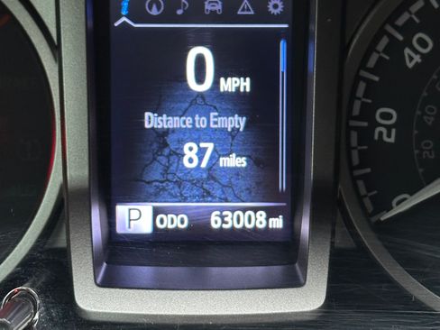 Used 2021 Toyota Tacoma Limited w/ Nightshade Package image 10