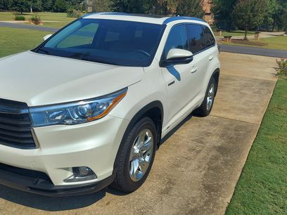 Used 2016 Toyota Highlander Limited Platinum