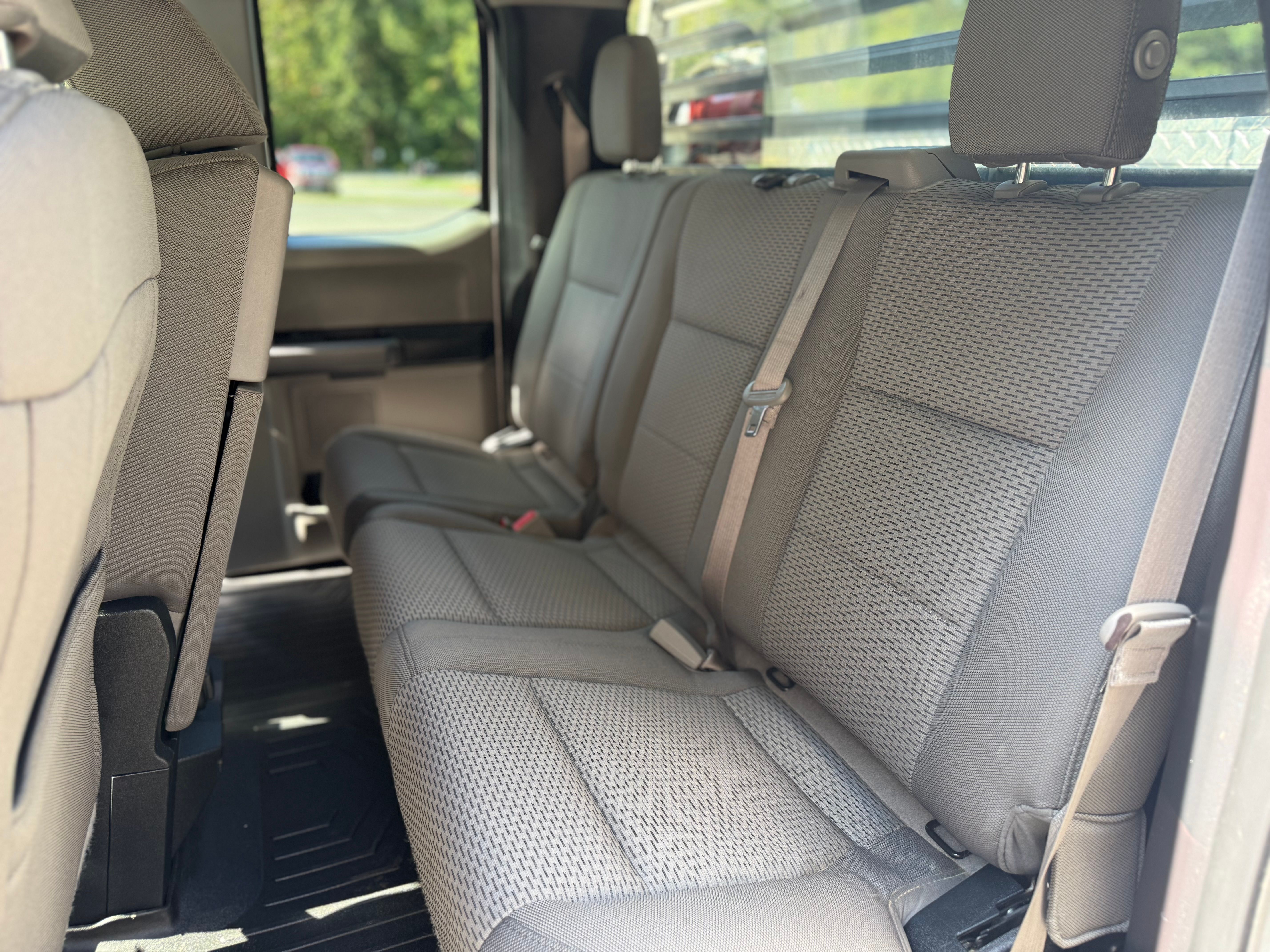 Used 2018 Ford F250 XLT w/ XLT Premium Package AWD/4WD image 12
