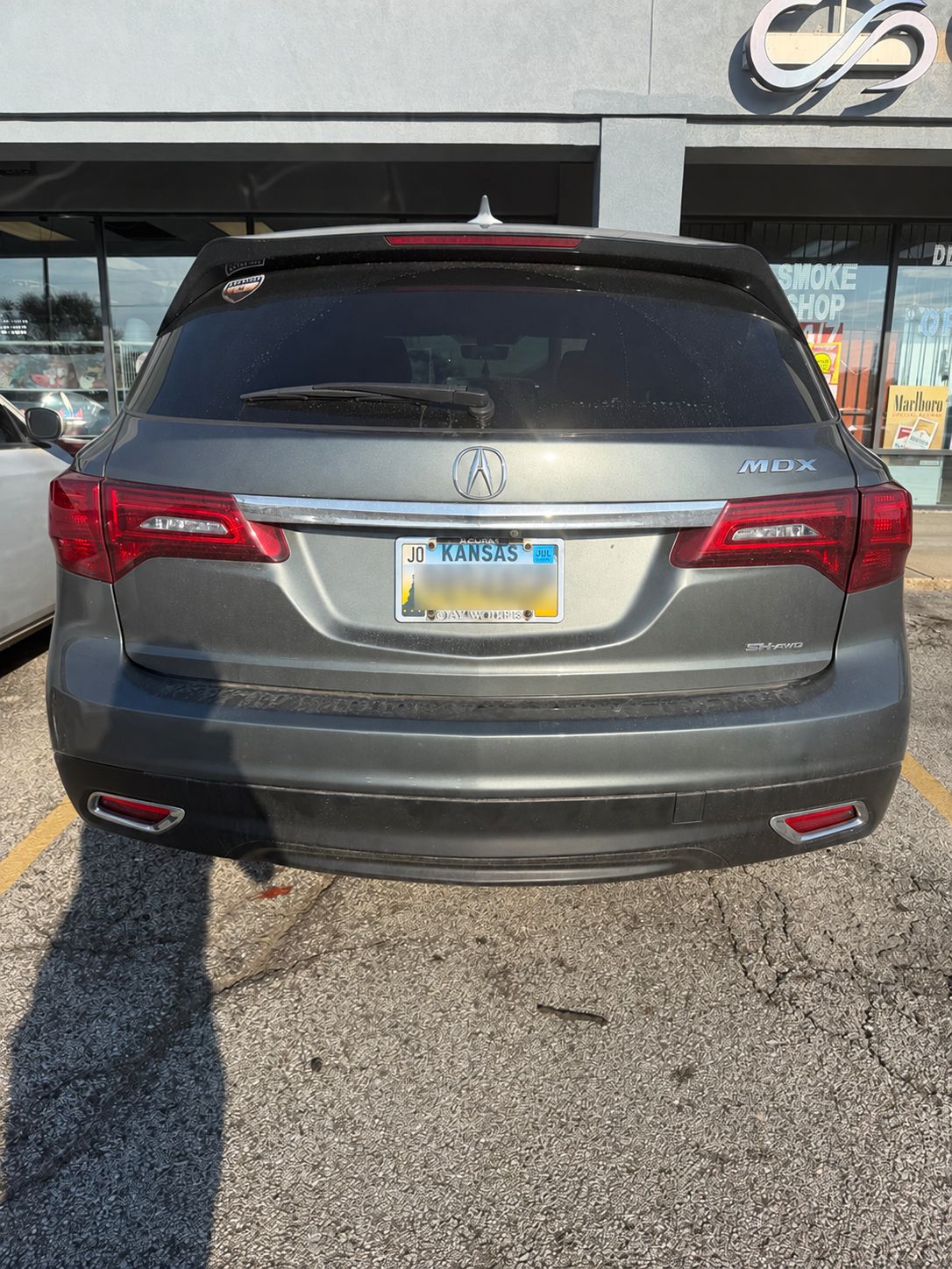 Used 2016 Acura MDX w/ Technology Package AWD/4WD image 2