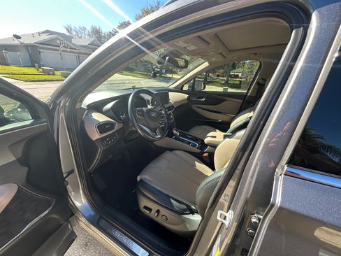 Used 2019 Hyundai Santa Fe Limited image 17