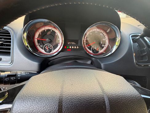 Used 2017 Dodge Grand Caravan SXT FWD image 22