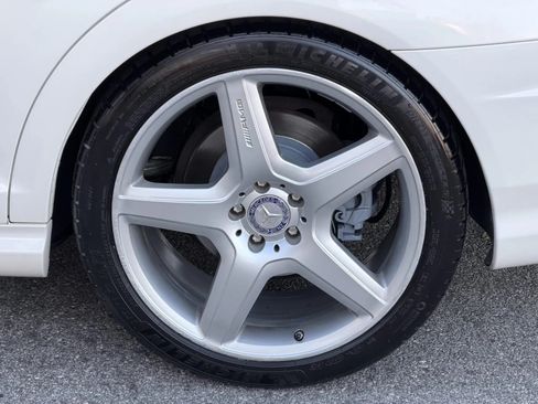 Used 2011 Mercedes-Benz S 550 image 12