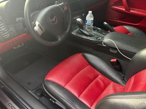 Used 2011 Chevrolet Corvette Grand Sport w/ Preferred Equipment Group image 9