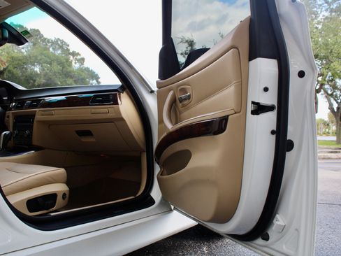 Used 2007 BMW 335xi 335xi Sedan 4D image 17