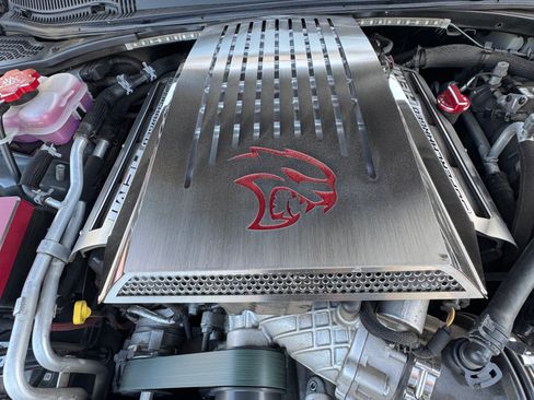 Used 2019 Dodge Challenger SRT Hellcat Redeye image 13