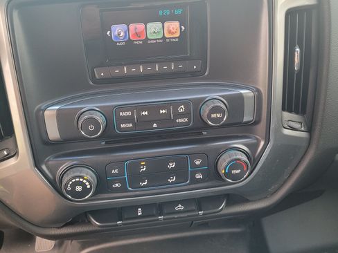 Used 2015 Chevrolet Silverado 2500 LT AWD/4WD image 9