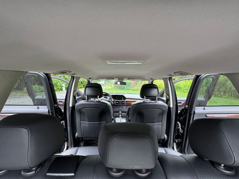 Used 2010 Mercedes-Benz GLK 350 4MATIC image 22