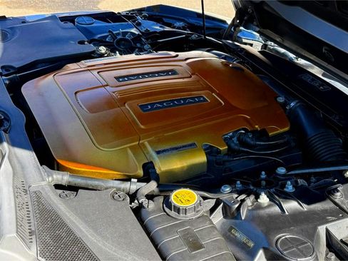 Used 2014 Jaguar F-TYPE Convertible image 20