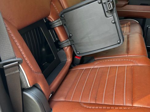 Used 2024 GMC Sierra 1500 Denali Ultimate image 13