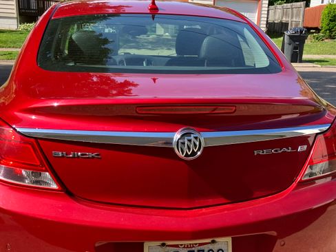 Used 2012 Buick Regal Premium FWD image 10