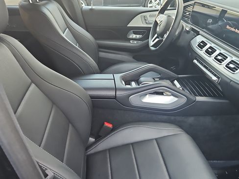 Used 2022 Mercedes-Benz GLS 450 4MATIC image 1