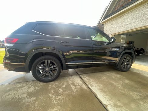 Used 2021 Volkswagen Atlas SE FWD image 11
