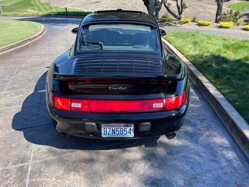 Used 1997 Porsche 911 4 Coupe image 8