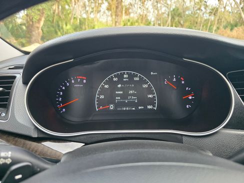 Used 2014 Kia Cadenza Premium w/ Technology Package image 6