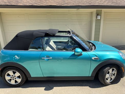Used 2016 MINI Cooper Convertible FWD image 17
