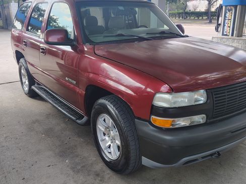 Used 2002 Chevrolet Tahoe LT image 14
