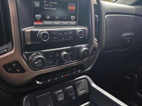 Used 2015 GMC Sierra 3500 Denali w/ Duramax Plus Package image 10