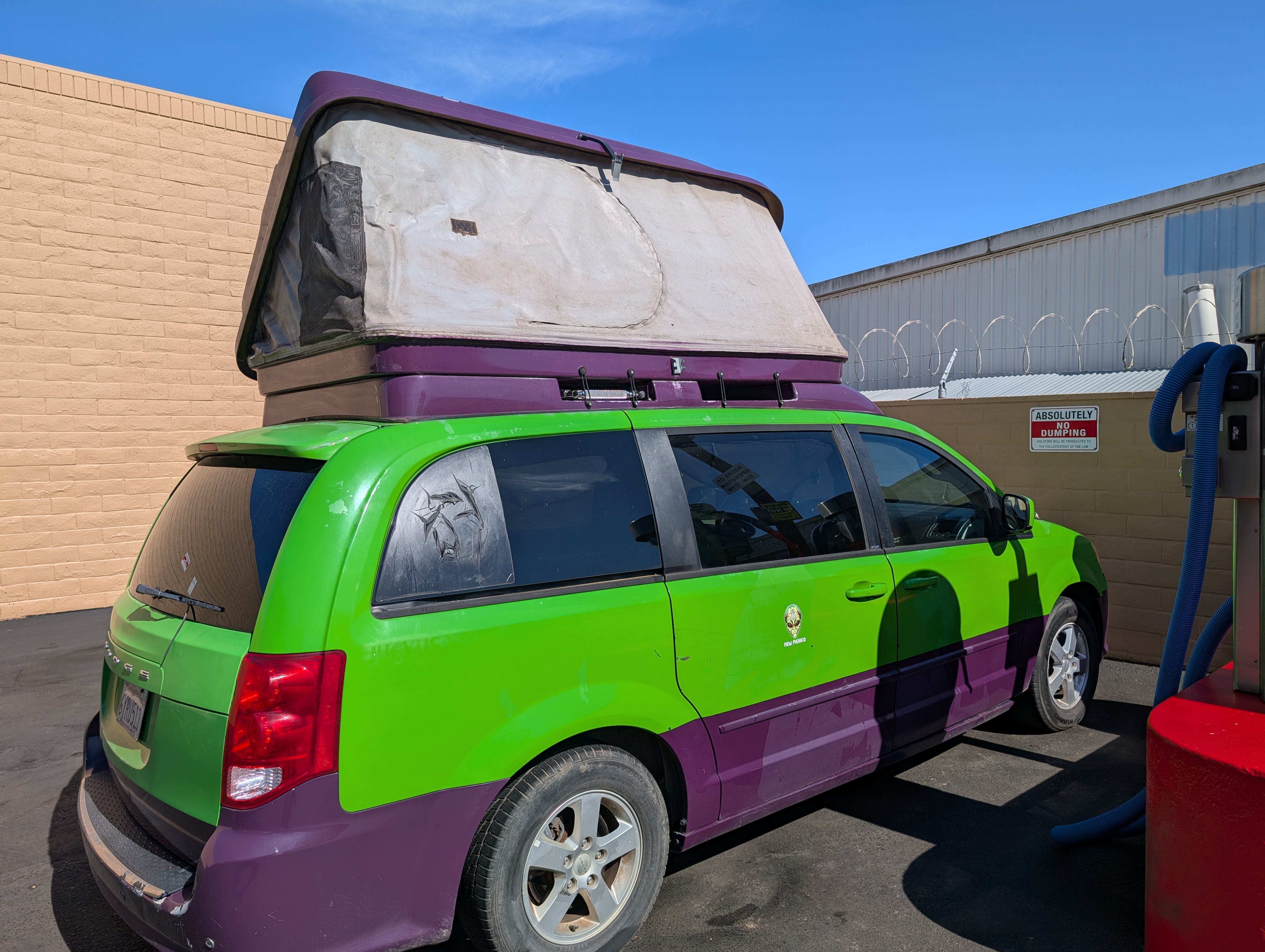 Used 2012 Dodge Grand Caravan SXT FWD image 4