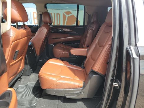 Used 2015 Cadillac Escalade ESV Premium AWD/4WD image 8