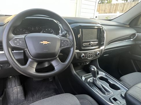 Used 2018 Chevrolet Traverse LS w/ LPO, Floor Liner Package FWD image 9