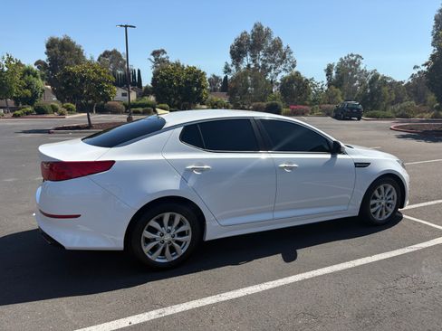 Used 2015 Kia Optima EX FWD image 5