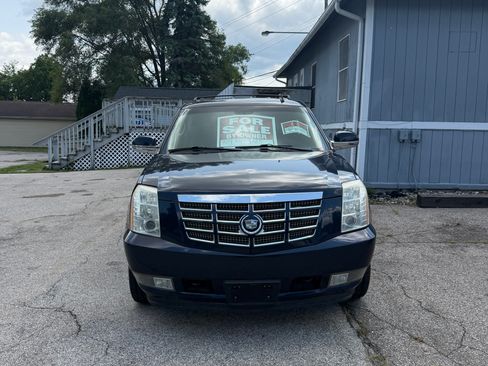 Used 2009 Cadillac Escalade AWD image 1