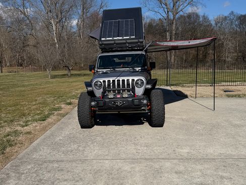 Used 2021 Jeep Wrangler Unlimited Rubicon image 10