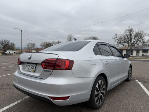 Used 2013 Volkswagen Jetta SEL Premium image 8