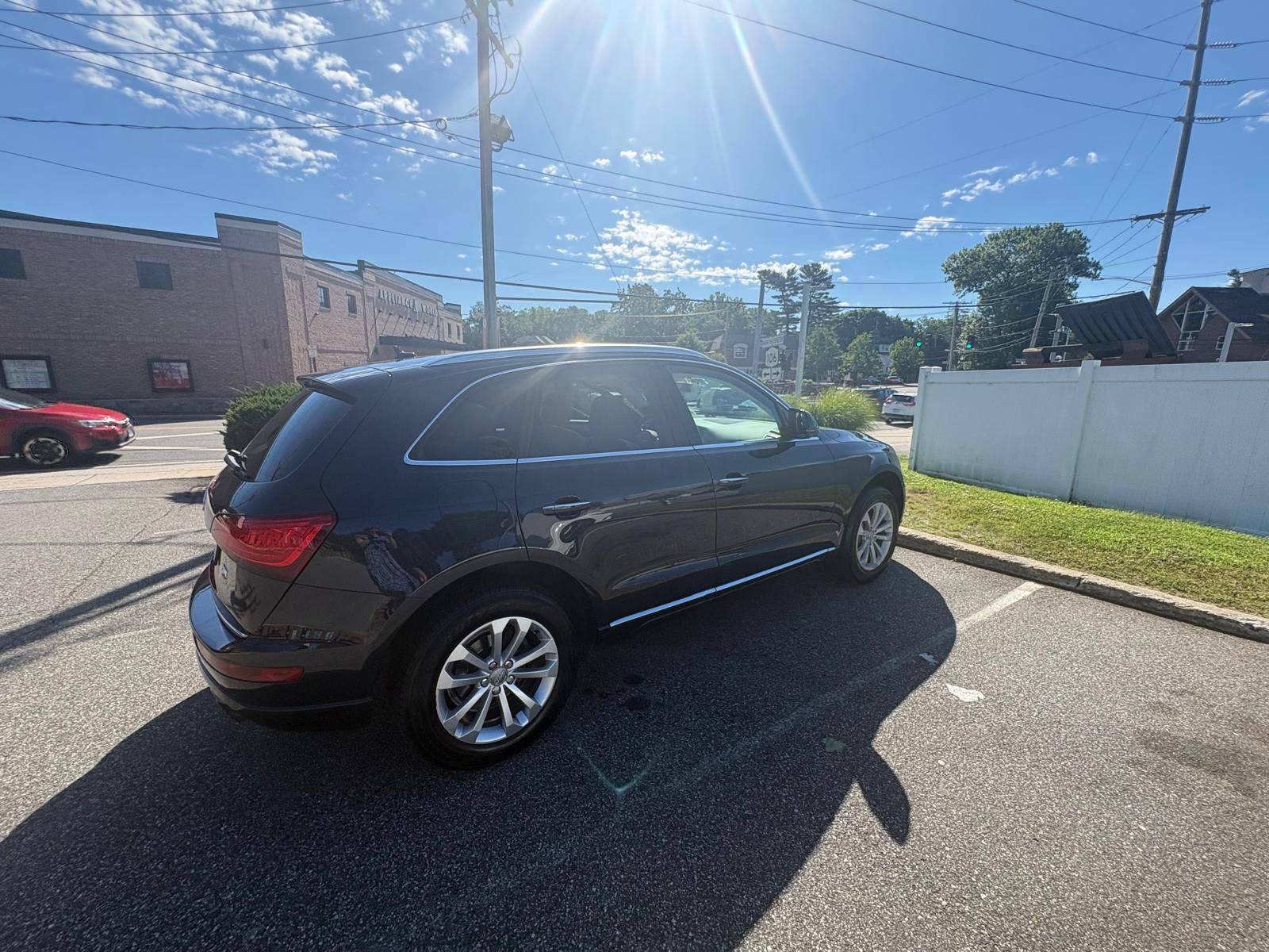 Used 2015 Audi Q5 2.0T Premium Plus AWD/4WD image 2