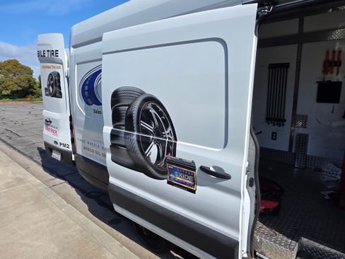 Used 2022 Ford Transit 350 148 High Roof Extended w/ Upfitter Package image 15