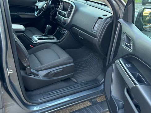 Used 2020 Chevrolet Colorado LT w/ Safety Package image 20