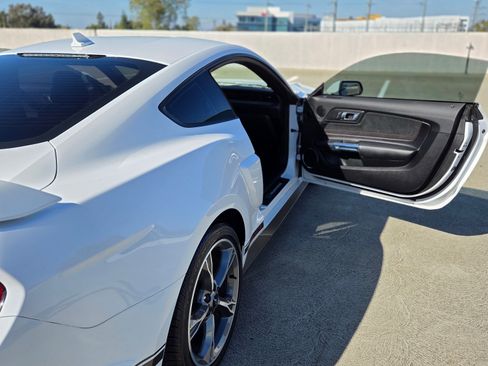 Used 2022 Ford Mustang GT Premium w/ Equipment Group 401A image 13