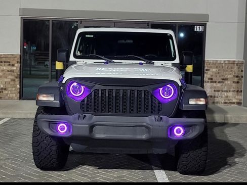 Used 2018 Jeep Wrangler Unlimited Sport AWD/4WD image 1